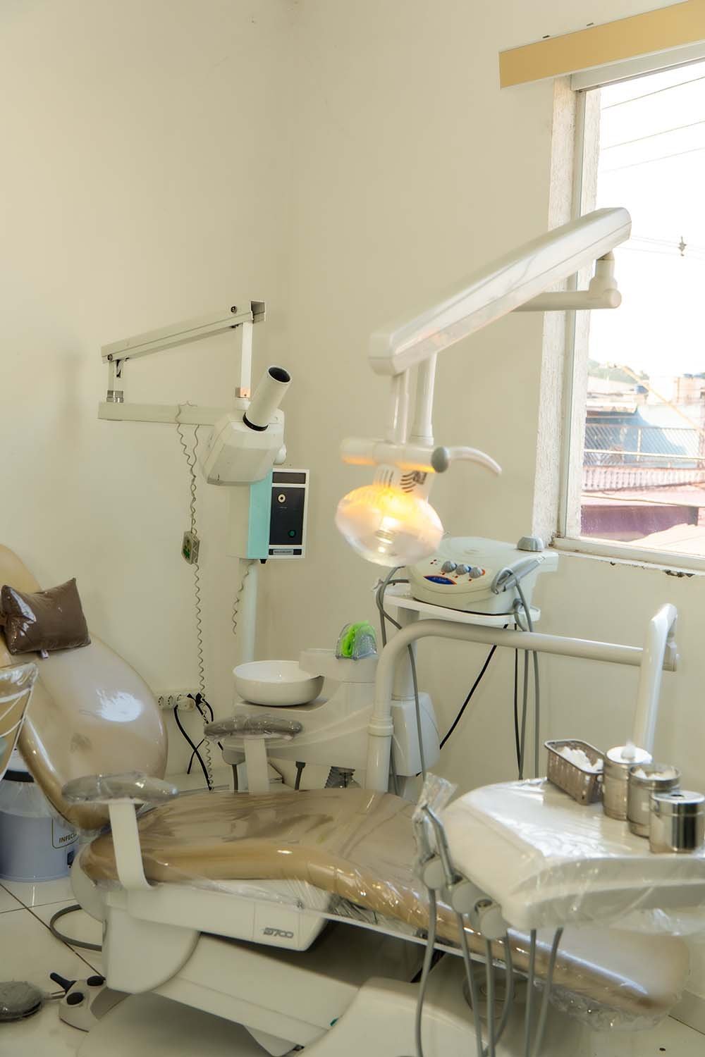 Equipamentos odontológicos modernos da clínica da Dra. Gabriely em Guarulhos
